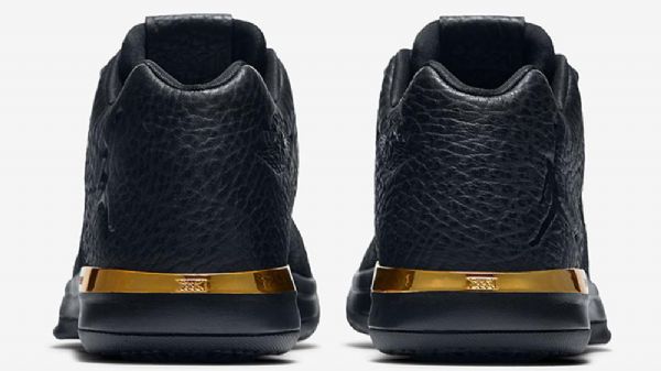Nike Air Jordan 31 Low Tops Sko Til Mænd Sort Guld