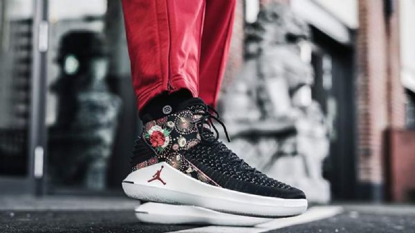 Nike Air Jordan 32 Kinesisk Nytårssko Til Mænd Sort