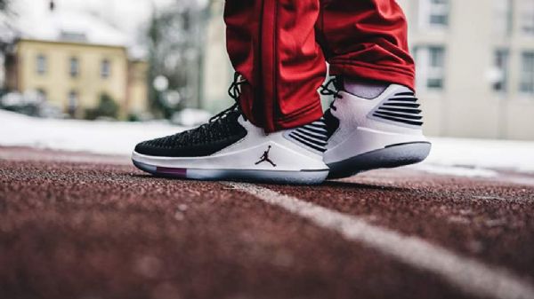 Nike Air Jordan 32 Low Tops Free Throw Line Sko Til Mænd Sort
