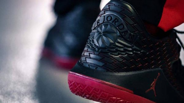 Nike Air Jordan 32 Low Tops Sko Til Mænd Sort Rød