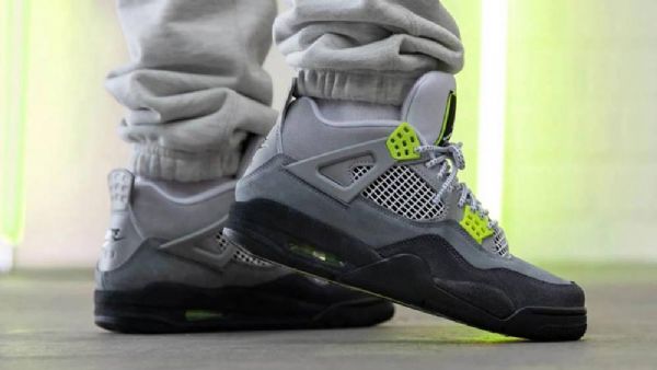 Nike Air Jordan 4 Neon Air Max 95 Sko Til Damer Grå
