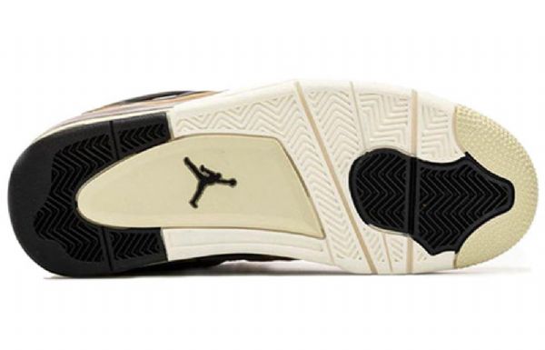 Nike Air Jordan 4 Retro Basketball Sko Til Damer Brun Sort