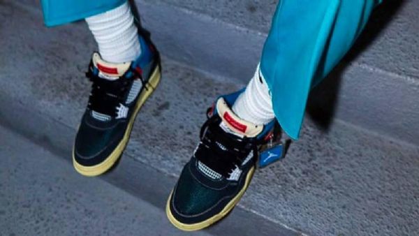 Nike Union Air Jordan 4 Off Noir Sko Til Damer Sort
