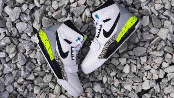 Nike Don C Jordan Legacy 312 Command Force Sko Til Mænd Grågrøn