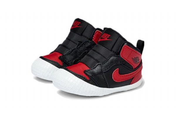 Nike Air Jordan 1 Bootie Cb Retro Basketball Sko Til Børn Sort Rød