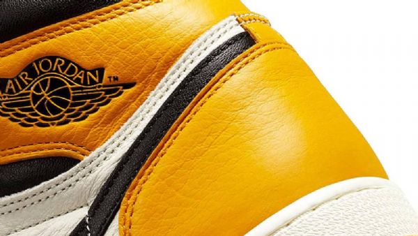 Nike Air Jordan 1 High Tops Og Toe Taxi Sko Til Damer Sort Gul Hvid