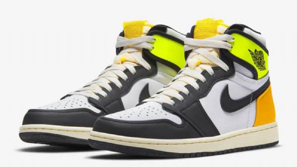 Nike Air Jordan 1 High Tops Volt Sko Til Damer Hvid Sort Guld