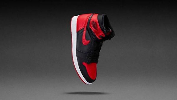 Nike Air Jordan 1 Høje Overdele Brede Sko Til Mænd Sort Rød