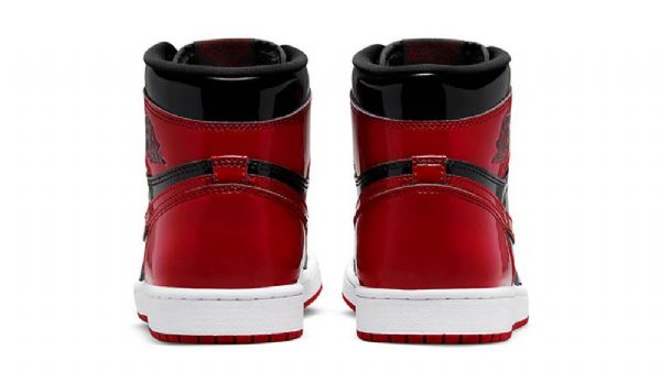 Nike Air Jordan 1 Høje Overdele Og Patent Brede Sko Til Damer Sort Rød