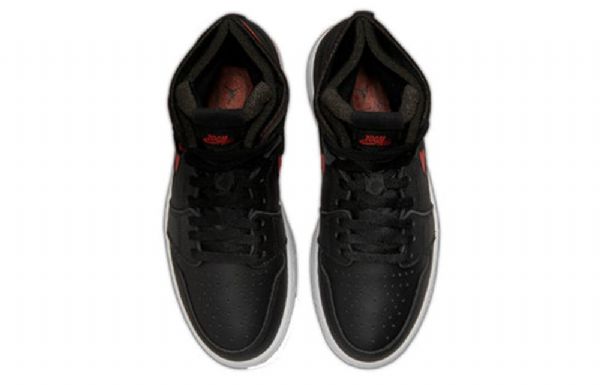 Nike Air Jordan 1 Høje Overdele Zoom Comfort Retro Basketball Sko Til Damer Sort Rød