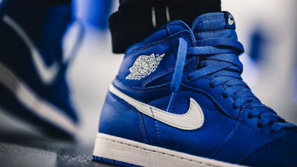 Nike Air Jordan 1 Hyper Royal Sko Til Mænd Blå