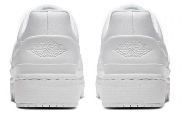 Nike Air Jordan 1 Jester Xx Low Toppe Snøret Retro Basketball Sko Til Damer Hvid
