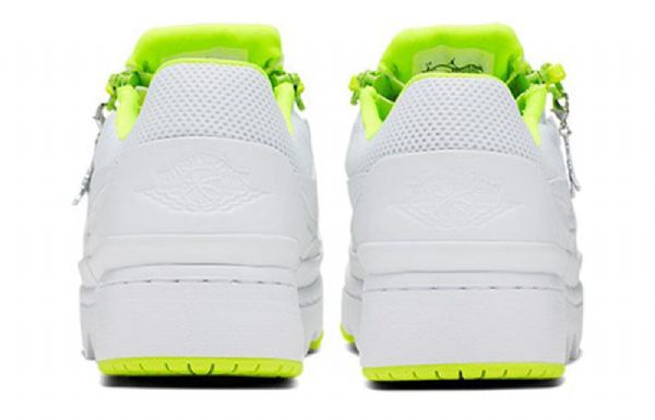 Nike Air Jordan 1 Jester Xx Low Tops Atletiksko Til Damer Hvid