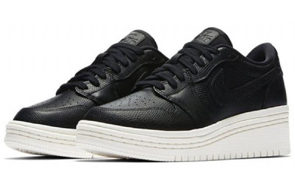 Nike Air Jordan 1 Lifted Retro Basketball Sko Til Damer Sort