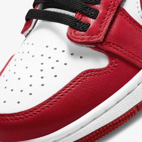 Nike Air Jordan 1 Low Tops Flyease Sko Til Børn Hvid Sort Rød