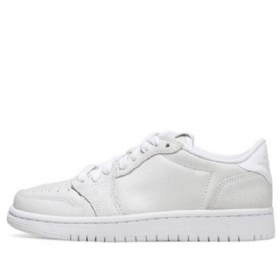 Nike Air Jordan 1 Low Tops Ns Retro Basketball Sko Til Damer Hvid