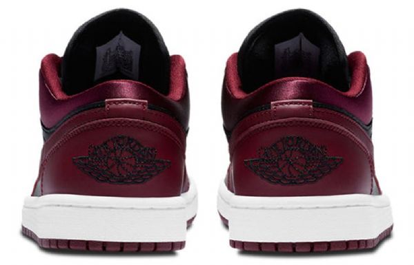 Nike Air Jordan 1 Low Tops Se Retro Basketball Sko Til Damer Burgundy Hvid