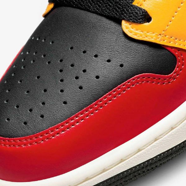 Nike Air Jordan 1 Low Tops Se Sko Til Damer Sort Blå Rød