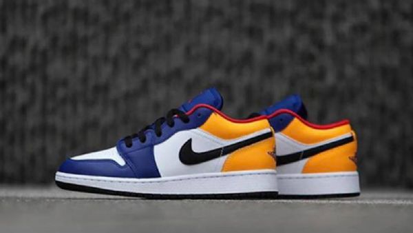 Nike Air Jordan 1 Low Tops Sko Til Mænd Hvid Marineblå Gul
