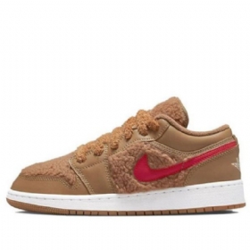 Nike Air Jordan 1 Low Tops Utility Gs Basketball Sko Til Mænd Brun