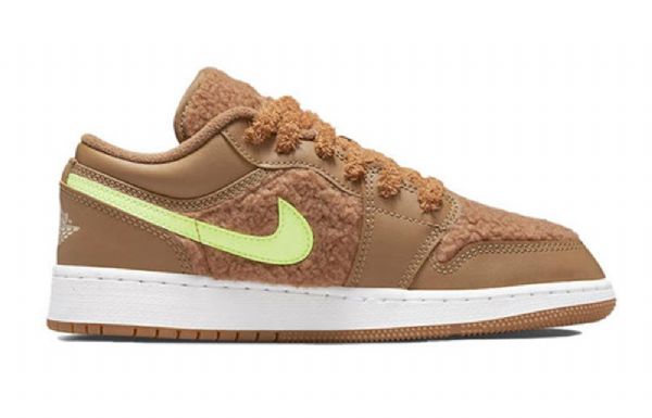 Nike Air Jordan 1 Low Tops Utility Gs Basketball Sko Til Mænd Brun