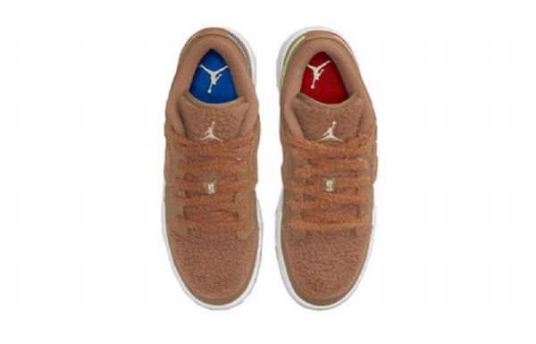 Nike Air Jordan 1 Low Tops Utility Gs Basketball Sko Til Mænd Brun