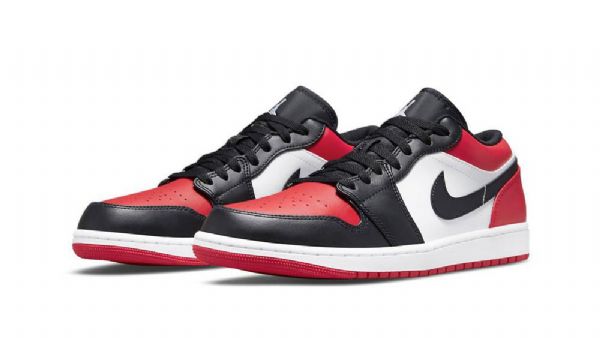 Nike Air Jordan 1 Low Tops Wide Toe Sko Til Damer Sort Rød Hvid