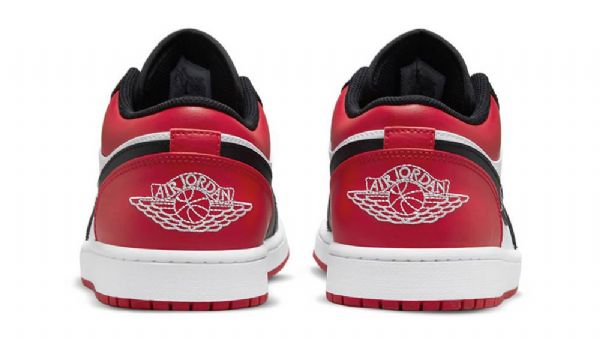 Nike Air Jordan 1 Low Tops Wide Toe Sko Til Damer Sort Rød Hvid