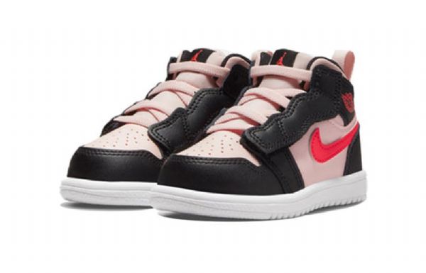 Nike Air Jordan 1 Mid Tops Alt Retro Basketball Sko Til Børn Sort Lyserød