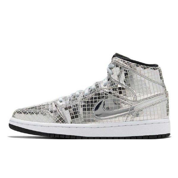 Nike Air Jordan 1 Mid Tops Discoboldsko Til Mænd Sølv