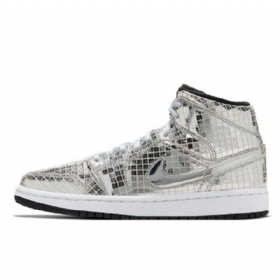 Nike Air Jordan 1 Mid Tops Discoboldsko Til Mænd Sølv