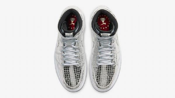 Nike Air Jordan 1 Mid Tops Discoboldsko Til Mænd Sølv