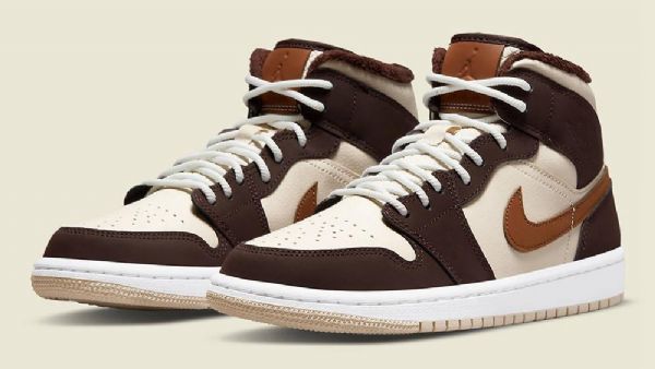Nike Air Jordan 1 Mid Tops Fleecesko Til Damer Brun Khaki