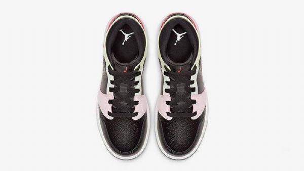 Nike Air Jordan 1 Mid Tops Glow In The Gs Sko Til Mænd Flerfarvet