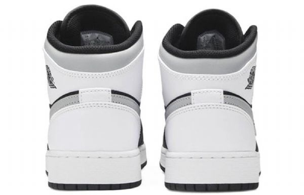 Nike Air Jordan 1 Mid Tops Gs Basketball Sko Til Mænd Hvid