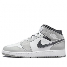 Nike Air Jordan 1 Mid Tops Gs Basketball Sko Til Mænd Lysegrå