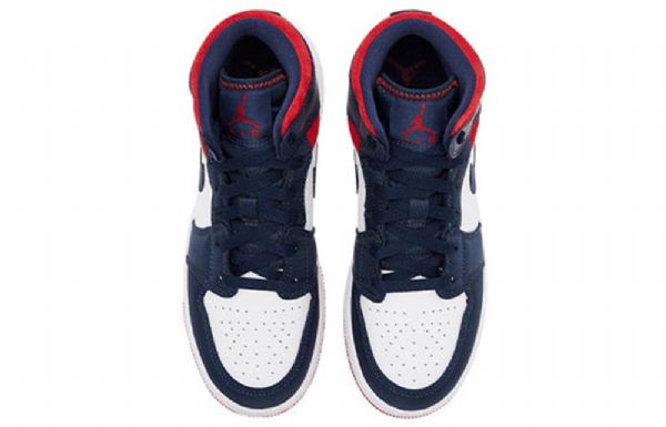 Nike Air Jordan 1 Mid Tops Gs Basketball Sko Til Mænd Mørkeblå Hvid Rød