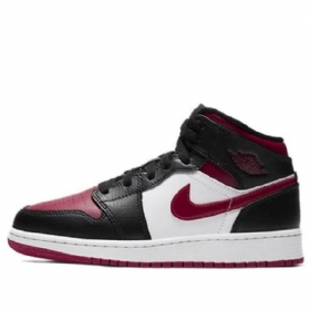 Nike Air Jordan 1 Mid Tops Gs Basketball Sko Til Mænd Rød