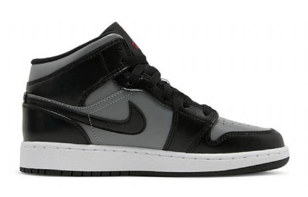Nike Air Jordan 1 Mid Tops Gs Basketball Sko Til Mænd Sort Grå