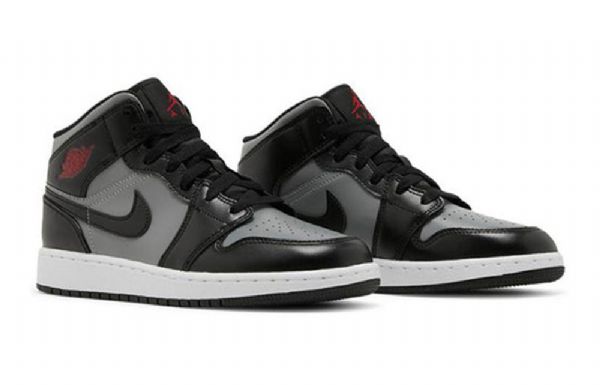 Nike Air Jordan 1 Mid Tops Gs Basketball Sko Til Mænd Sort Grå