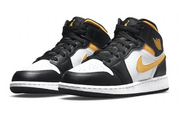 Nike Air Jordan 1 Mid Tops Gs Basketball Sko Til Mænd Sort Guld