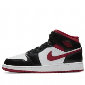 Nike Air Jordan 1 Mid Tops Gs Retro Basketball Sko Til Mænd Sort Rød