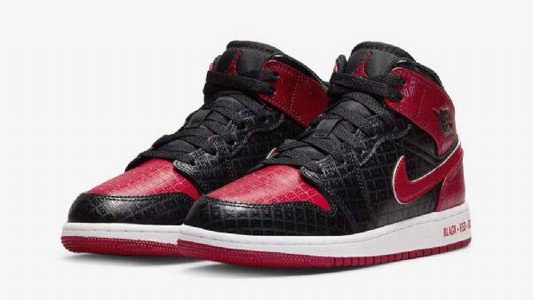 Nike Air Jordan 1 Mid Tops Gs Wide Sko Til Damer Sort Rød