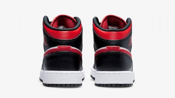 Nike Air Jordan 1 Mid Tops Gs Wide Toe Sko Til Damer Sort Rød Hvid