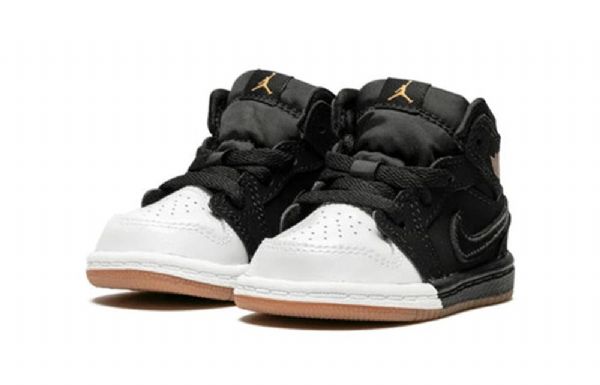 Nike Air Jordan 1 Mid Tops Gt Retro Basketball Sko Til Børn Guld