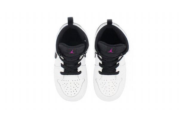 Nike Air Jordan 1 Mid Tops Gt Retro Basketball Sko Til Børn Hvid Fuchsia
