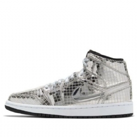 Nike Air Jordan 1 Mid Tops Retro Basketball Sko Til Damer Sølv