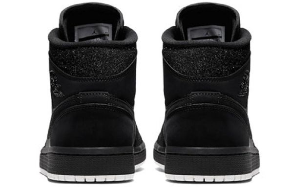 Nike Air Jordan 1 Mid Tops Retro Basketball Sko Til Damer Sort