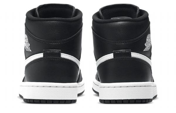 Nike Air Jordan 1 Mid Tops Retro Basketball Sko Til Damer Sort Hvid