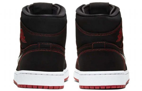Nike Air Jordan 1 Mid Tops Retro Basketball Sko Til Mænd Sort